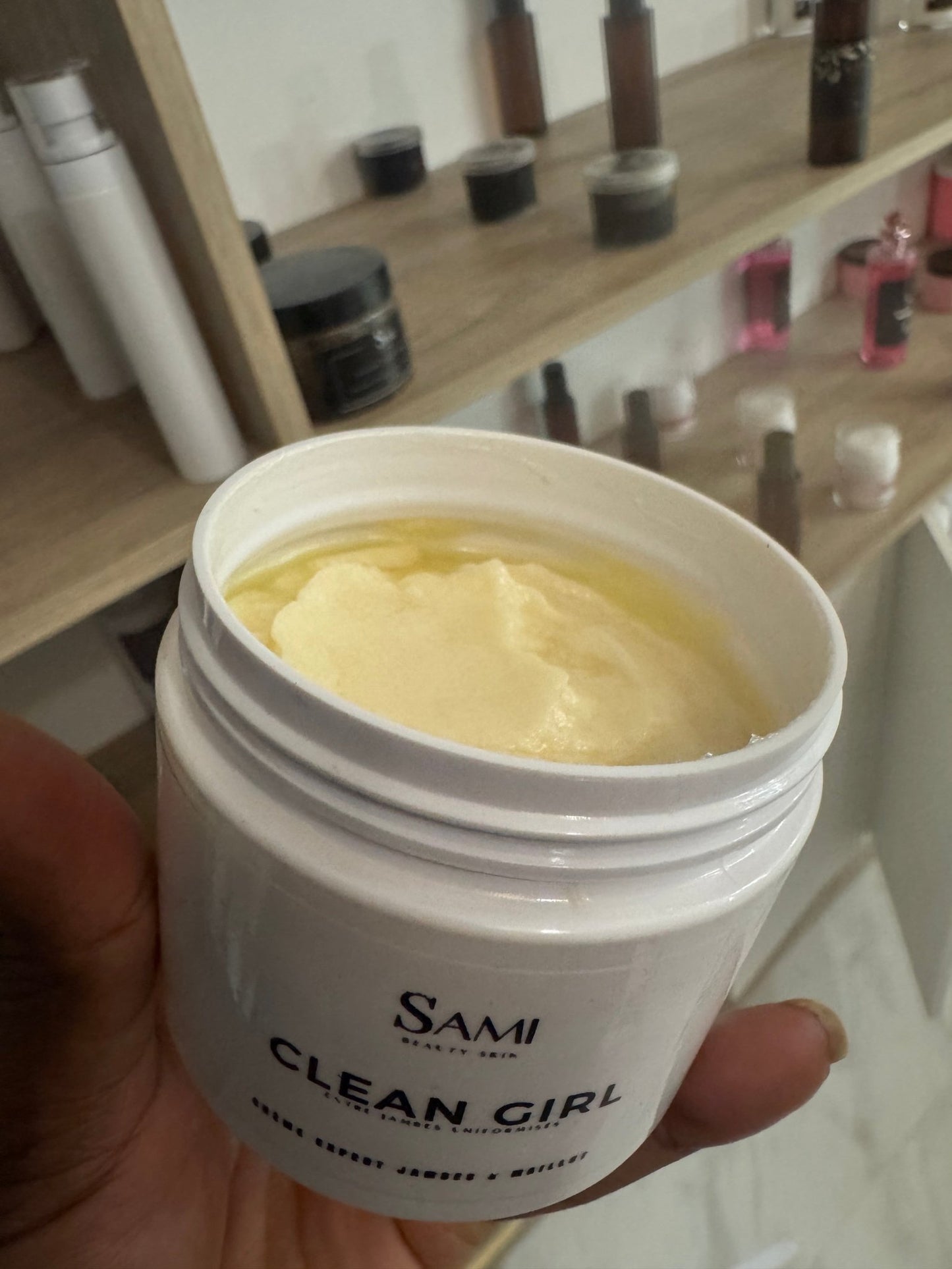 Entre jambes crème réparatrice anti vergetures & plis